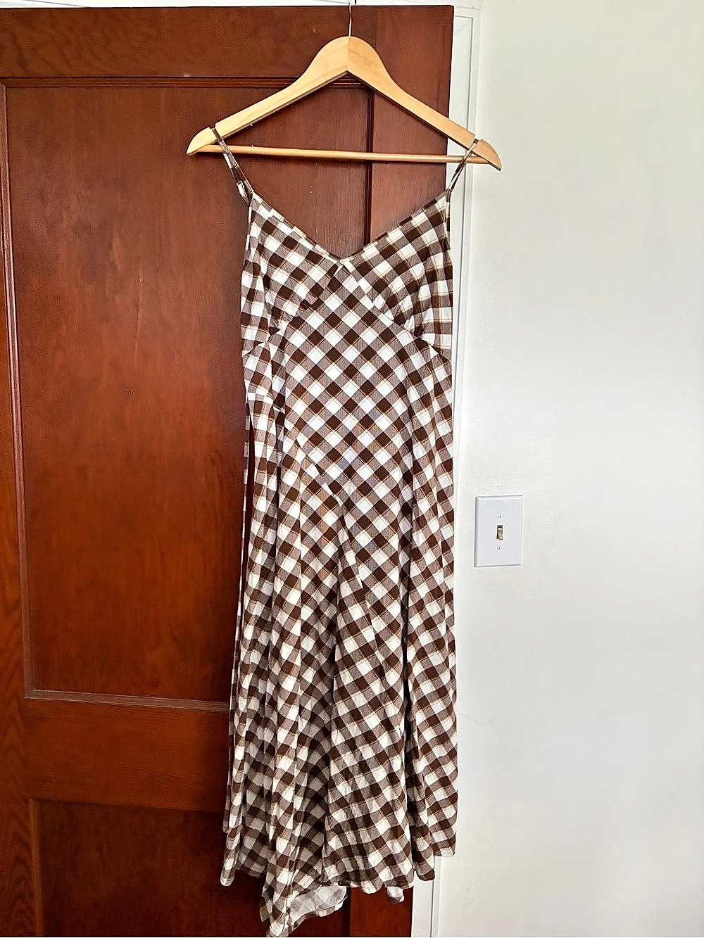 Old Navy Checkered Midi Dress in Brown & White Size Small Like New